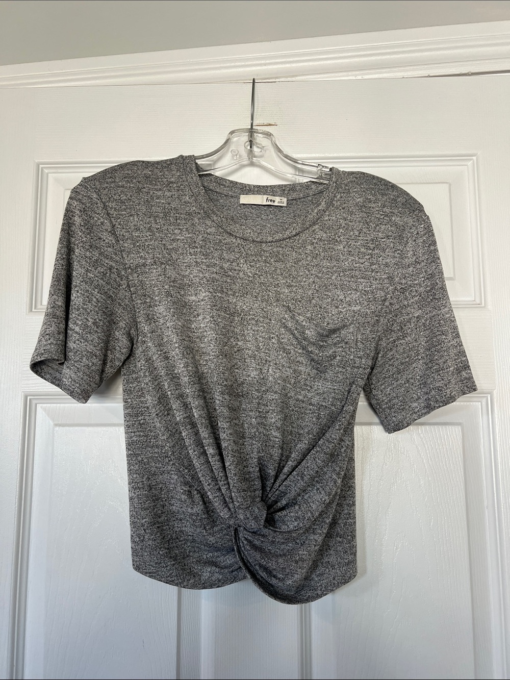 Wilfred free Heather Gray Twist-Front Short Sleeve Tee